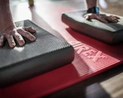 Airex Balance Pad Mini -Rogue Fitness shop MC0007 web2 gvcn77