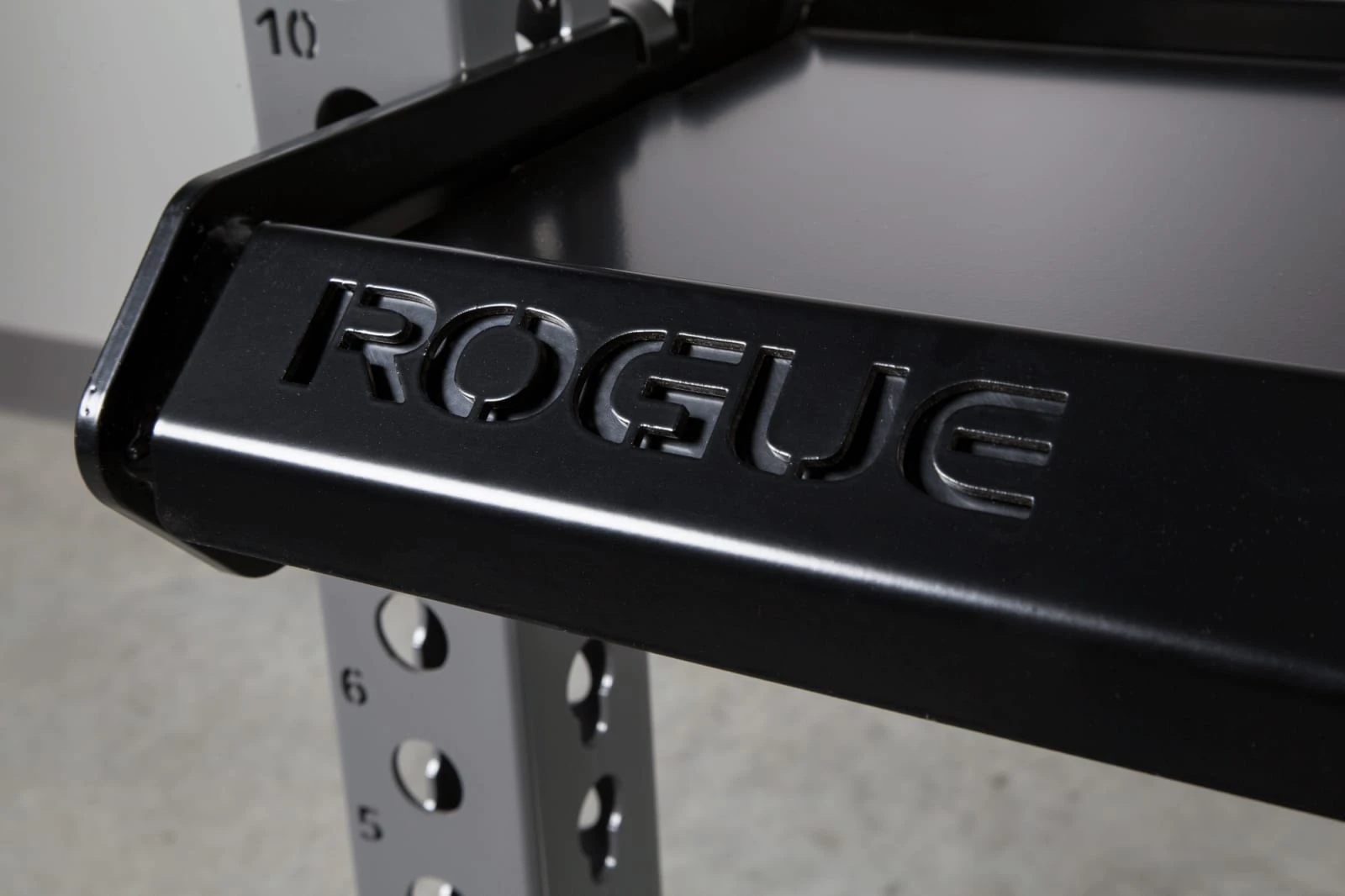 Rogue Fitness Monster Single Post Storage Shelf 6 Rogue Fitness Monster Single Post Storage Shelf - Image 4