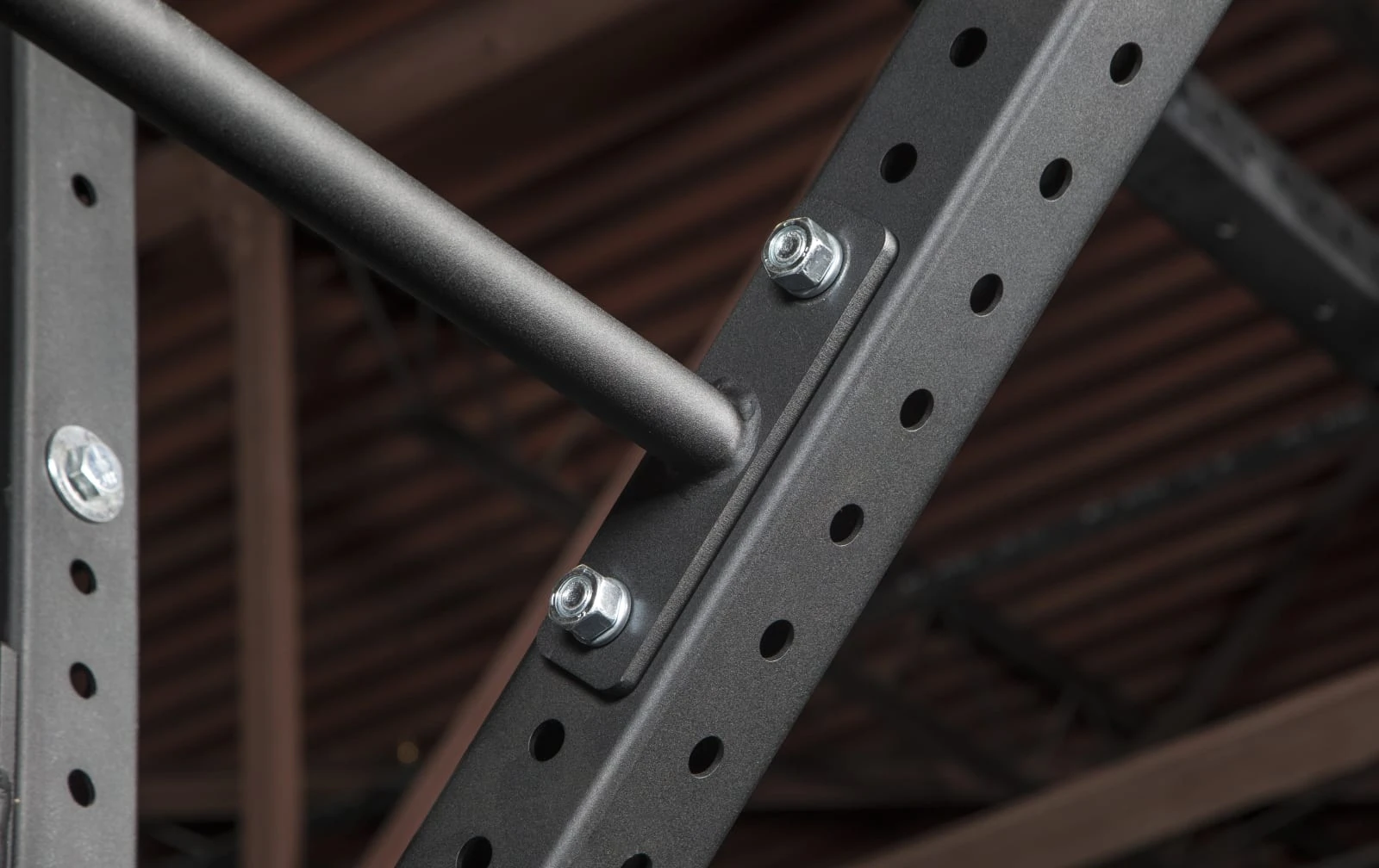 Rogue Fitness Rogue Monster Lite Flying Pull-up Bar 6 Rogue Fitness Rogue Monster Lite Flying Pull-up Bar - Image 4