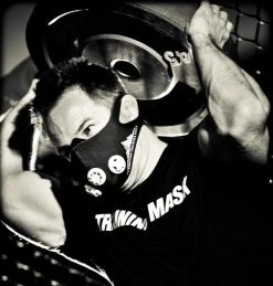 Elevation Training Mask 2.0 -Rogue Fitness shop TM0002 WEB3 j5od5c